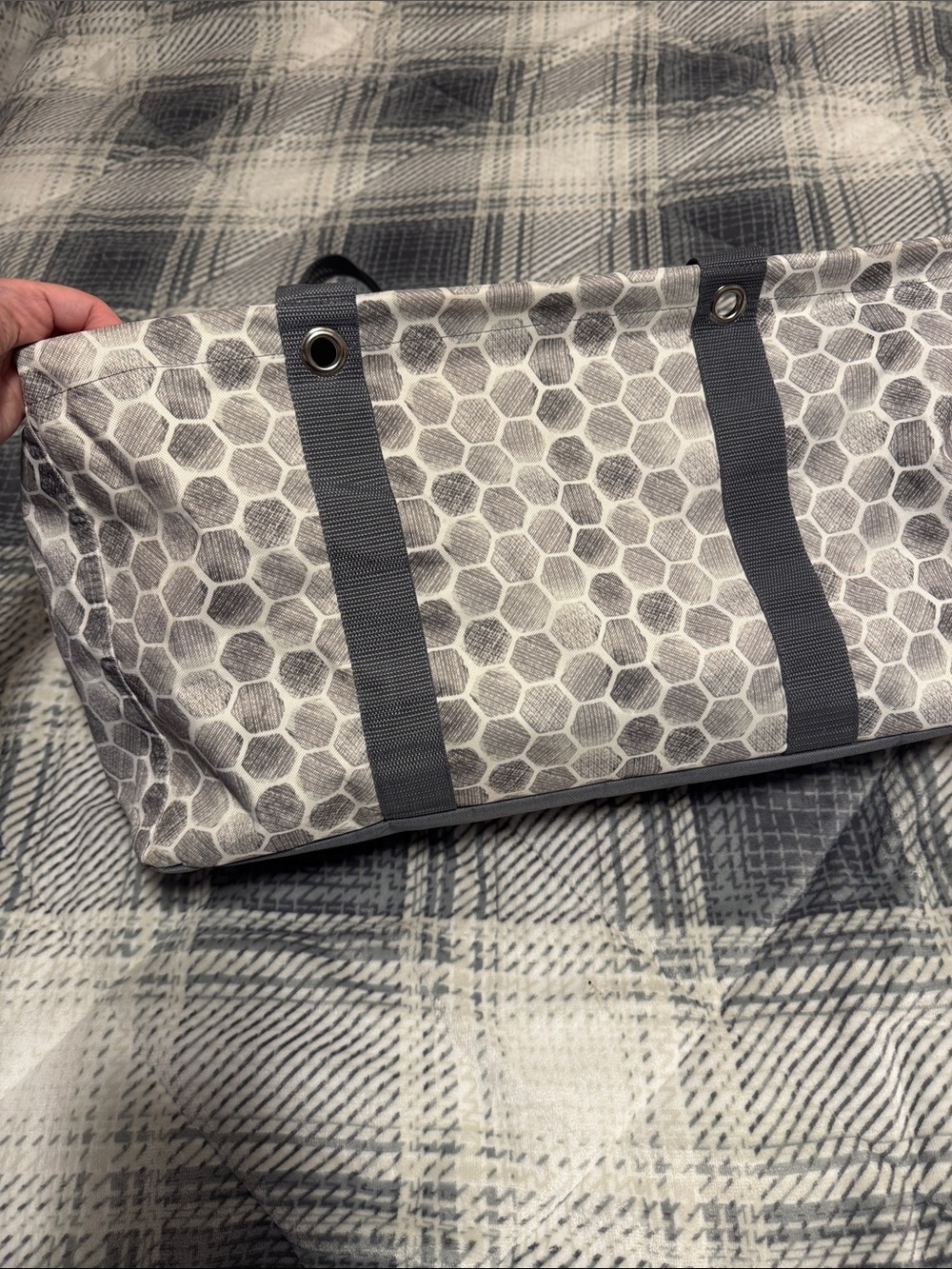 Thirty-One Large Utility Tote - Picture 2 of 7